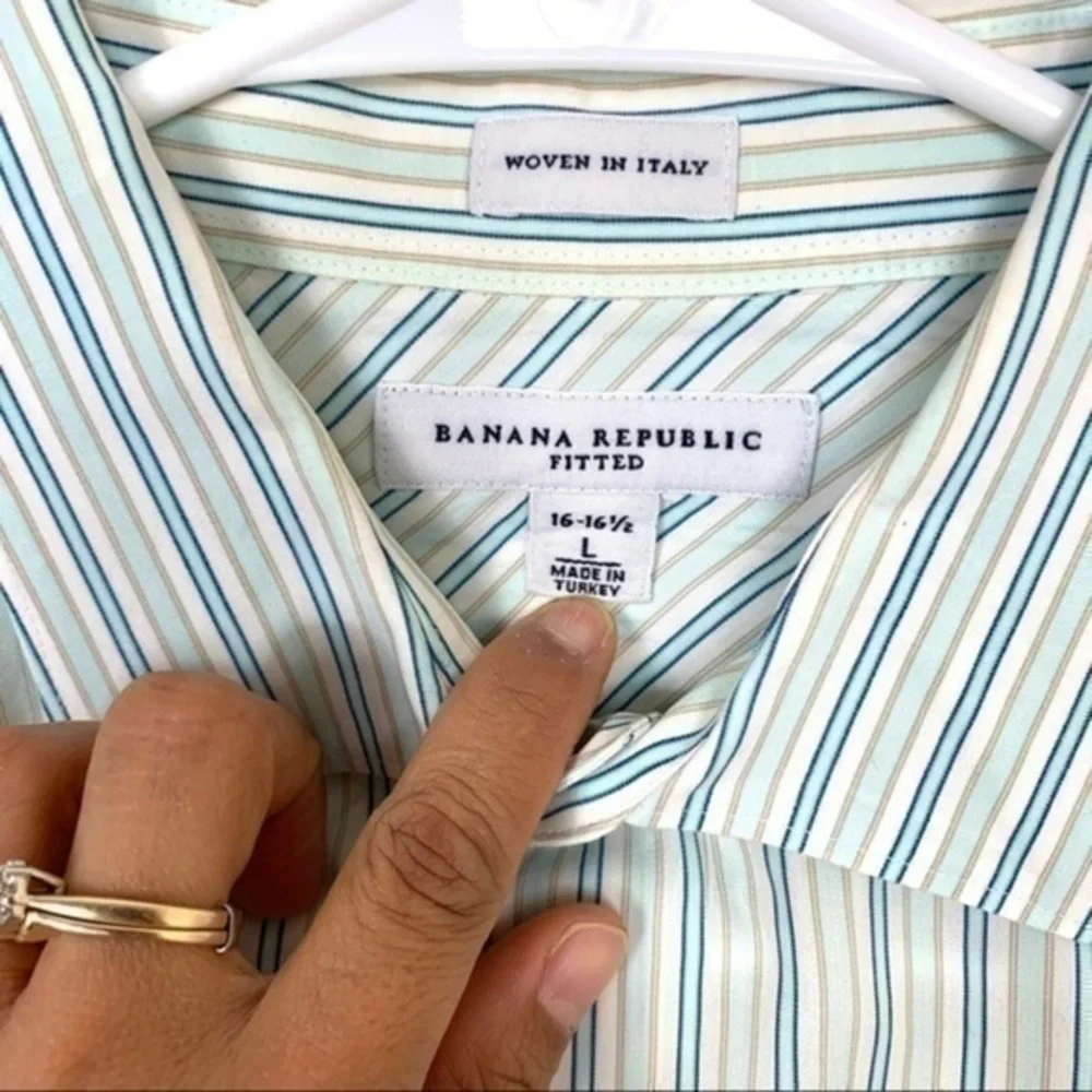 Banana Republic Men’s shirt Striped green sz Large